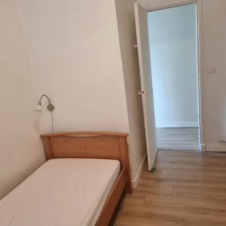 Mimosas Apartment *